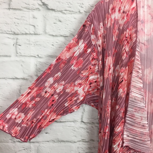 NWT LuLaRoe Shirley Kimono Cover Up Floral Pink - Picture 4 of 8